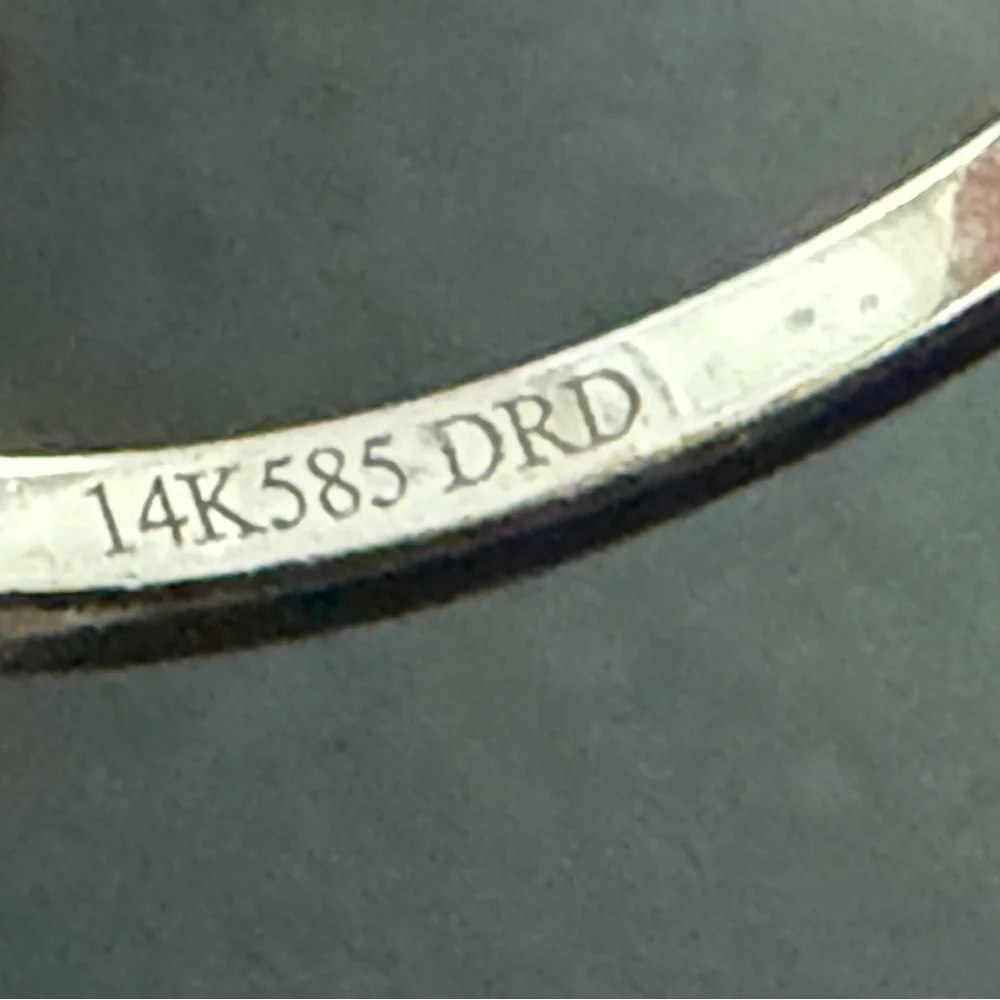 Dana Rebecca Sylvie Rose Bar Ring - Picture 3 of 3